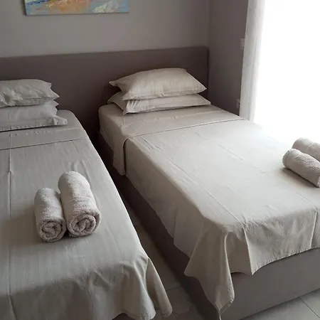 κομψό με δωρεάν πάρκινγκ