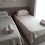 κομψό με δωρεάν πάρκινγκ