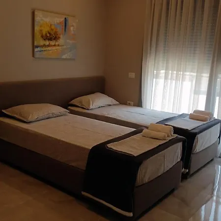 κομψό με δωρεάν πάρκινγκ *