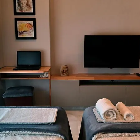 κομψό με δωρεάν πάρκινγκ *