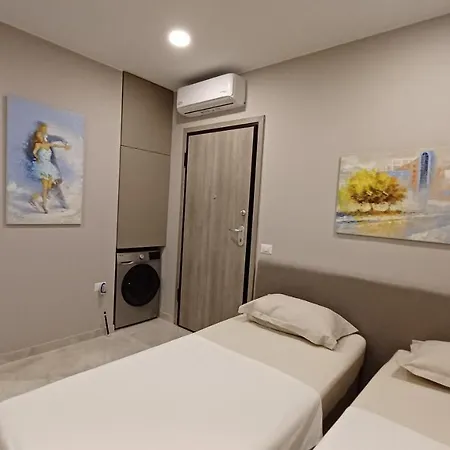 κομψό με δωρεάν πάρκινγκ