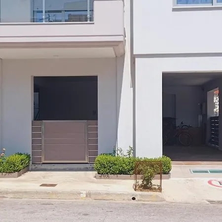 아파트 κομψό με δωρεάν πάρκινγκ