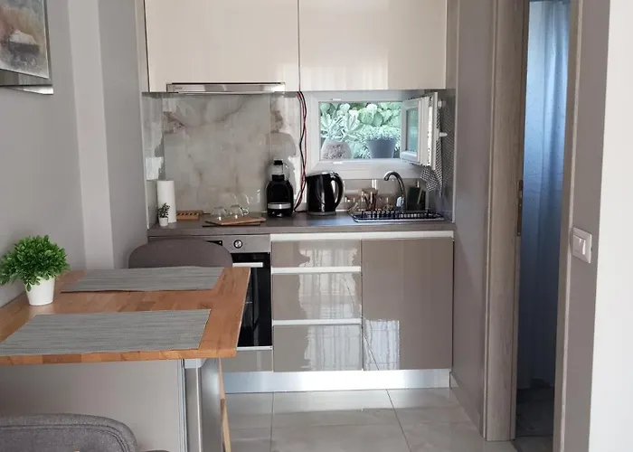 κομψό με δωρεάν πάρκινγκ